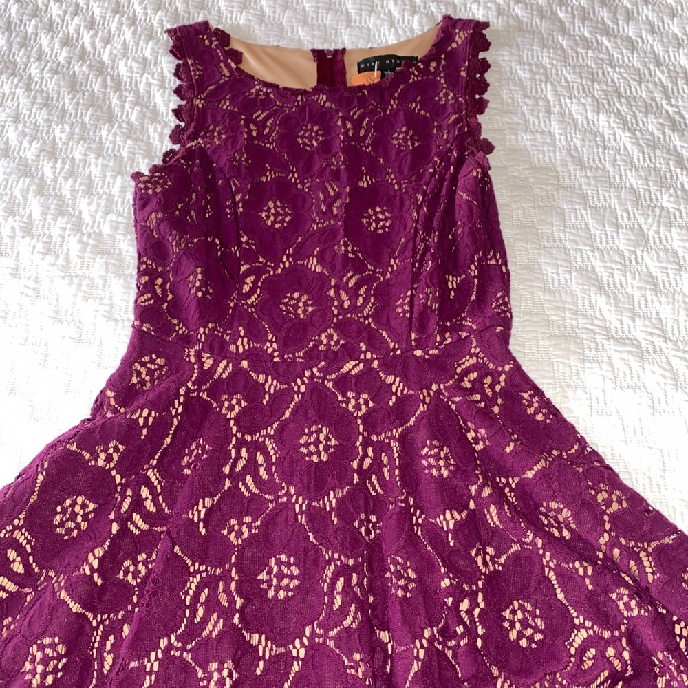 Final sale! Vibrant Plum Lace Dress - Picture 2 of 5
